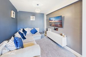 Photo 25- click for photo gallery